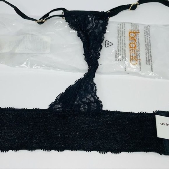 THE BRA LAB "Catalonian Lace Leather" Multiway, Interchangeable Back Strap - Picture 3 of 10